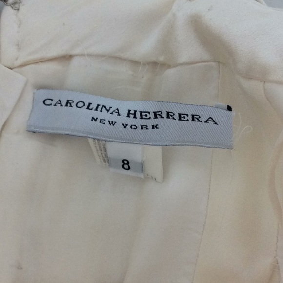 Carolina Herrera gown size 4 - Picture 6 of 6